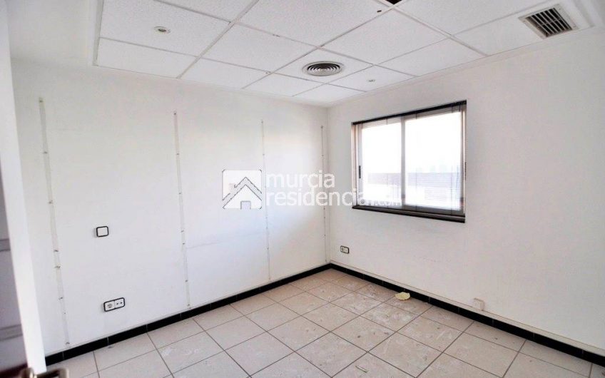 Piso en venta en Murcia centro junto a la catedral