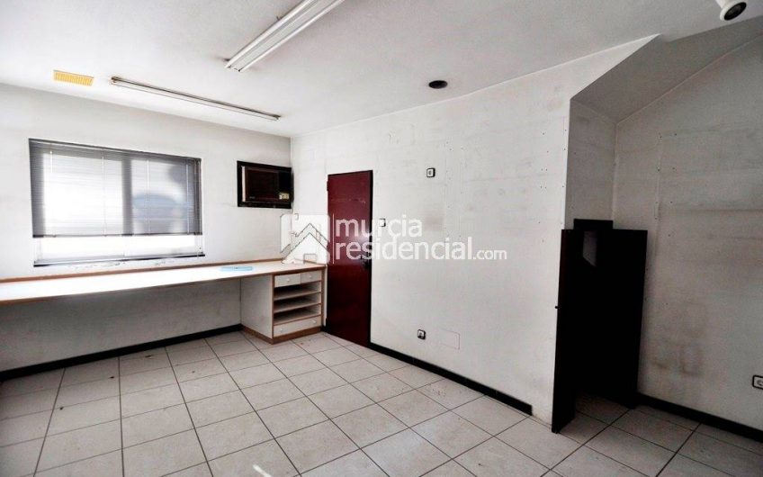 Piso en venta en Murcia centro junto a la catedral
