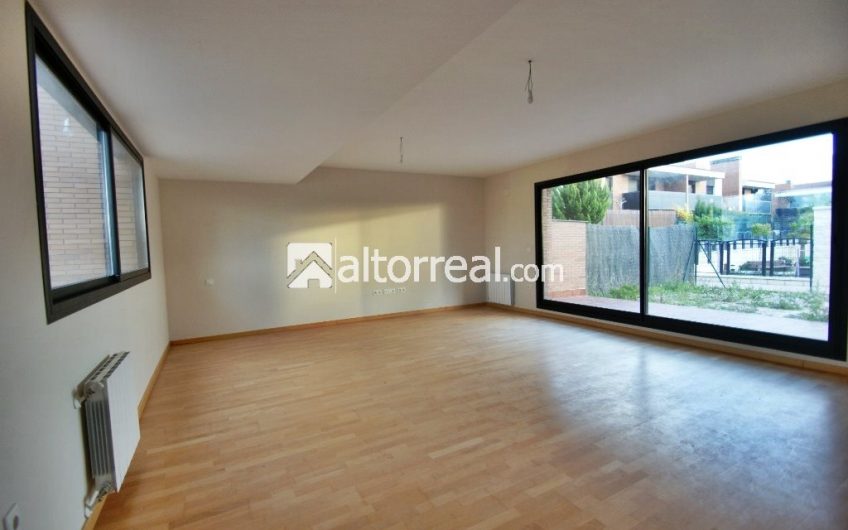 Chalet pareado en venta en La Quinta de Molina de Segura