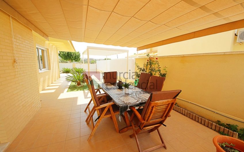 Chalet pareado en venta en La Quinta, Molina de Segura