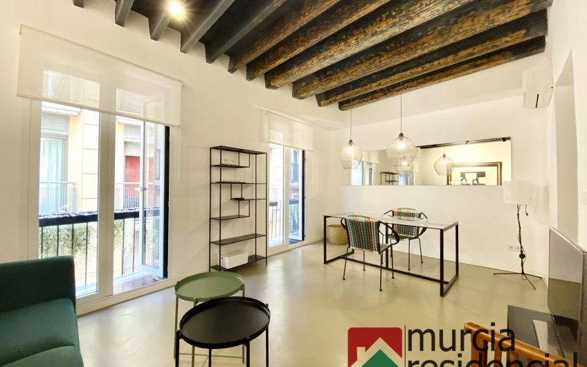 Piso en alquiler de lujo en Murcia centro calle Sociedad