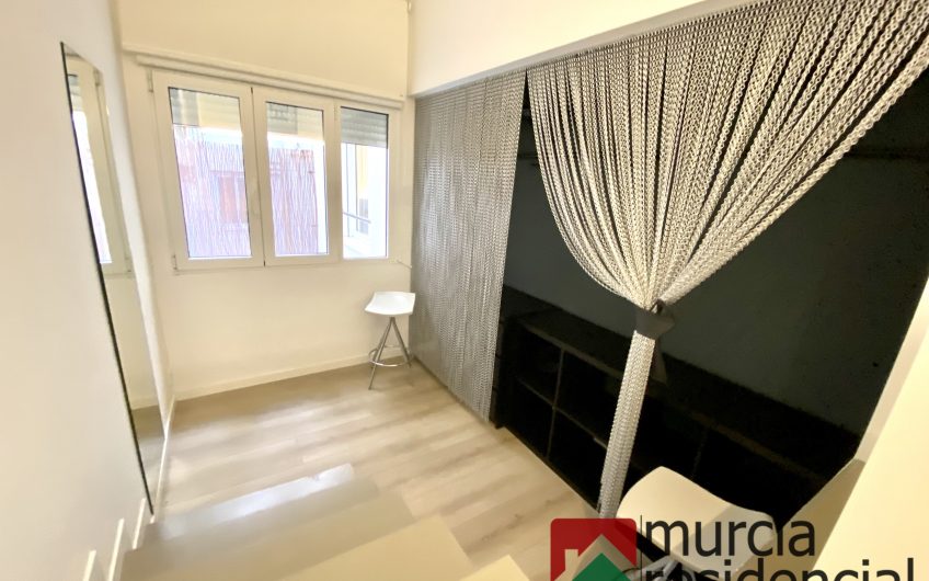 Piso en alquiler de lujo en Murcia centro calle Sociedad